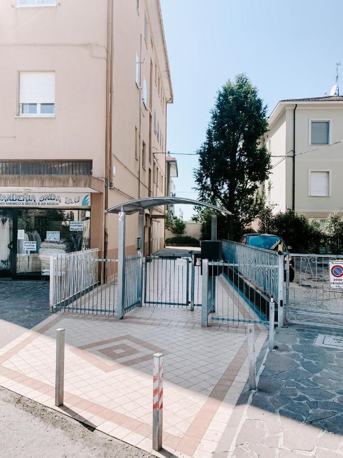 Appartamento Dario Campana 74 - Affitti Brevi Italia Rimini Bagian luar foto